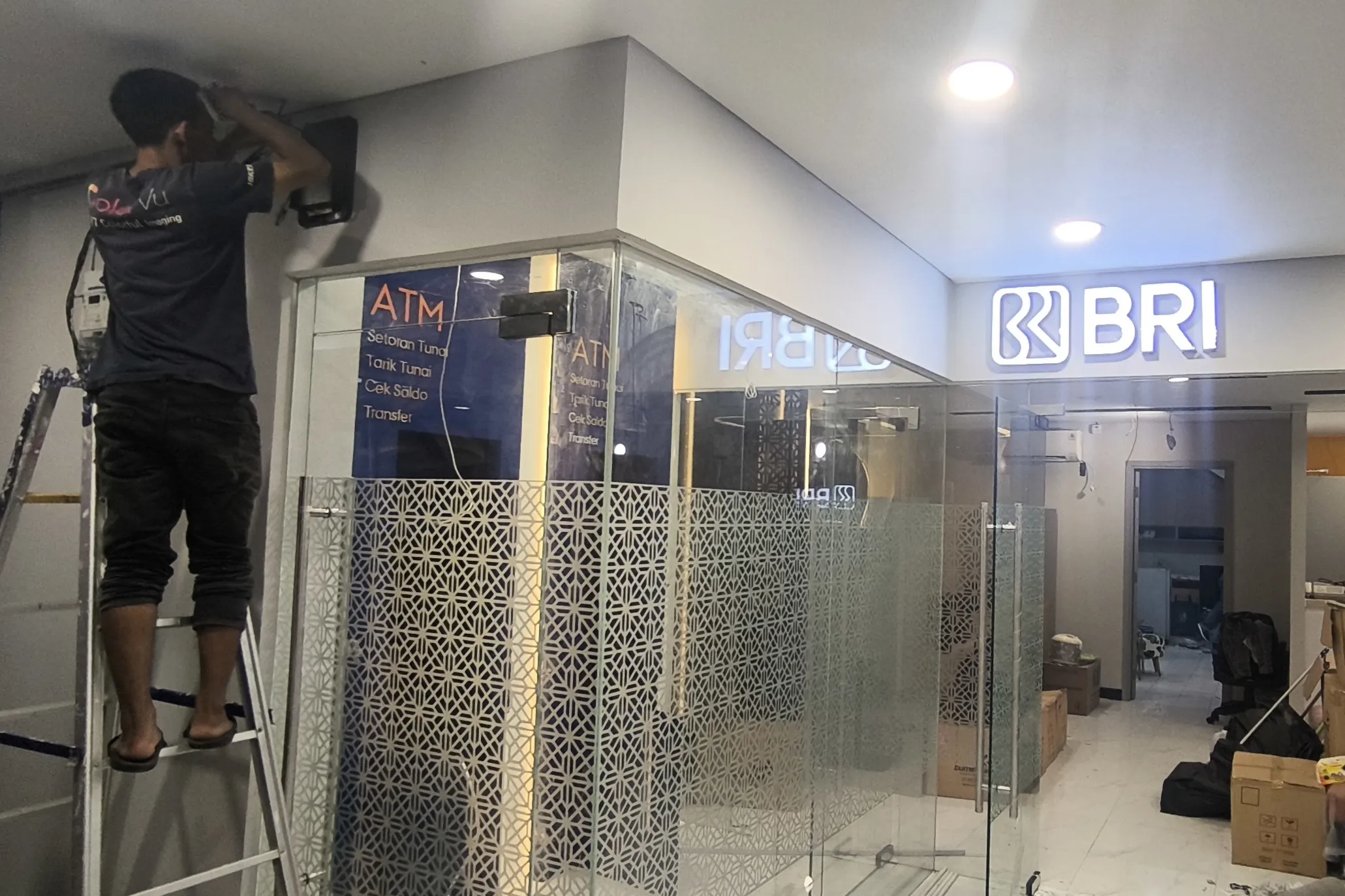 Pemasangan alarm keamanan BRI
